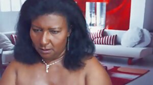 Voyeur порно на български CFNM мадами се наслаждават на влекач партито